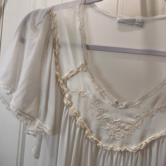 Vtg MISS ELAINE Long Nightgown Womens L White Multi Lace Trim Sleepwear Lounge - Picture 4 of 11